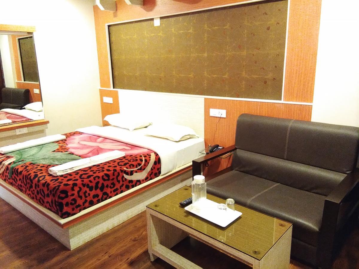 Sarkar Palace Ooty Esterno foto